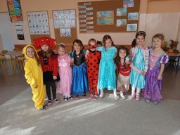 b_1024_768_0_00_images_2023_2024_Zerowki_Bajki_393803976_803556351572315_1249347378393041906_n